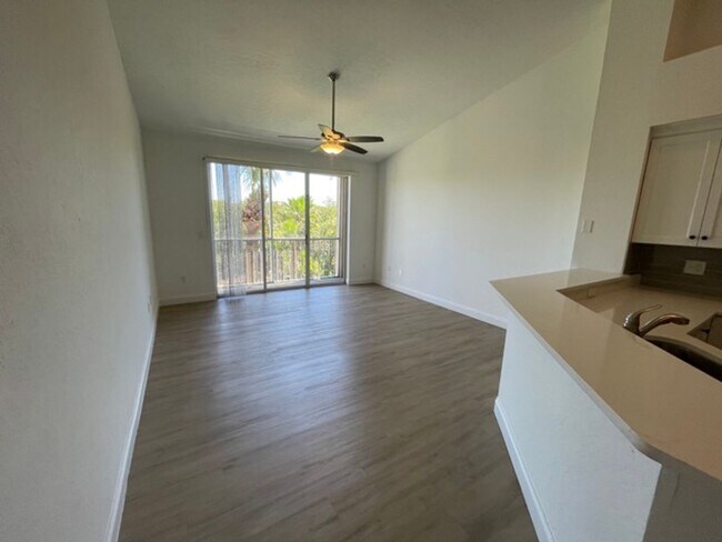 Building Photo - Beautiful Townhouse in Downtown Tampa