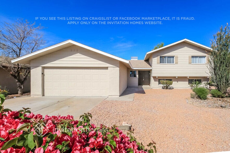 Primary Photo - 6744 S Lakeshore Dr