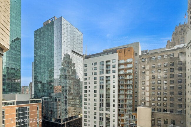 Building Photo - 535 N Michigan Ave
