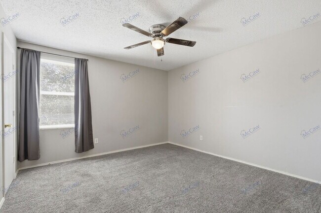 Building Photo - 1325 Dandelion Trail