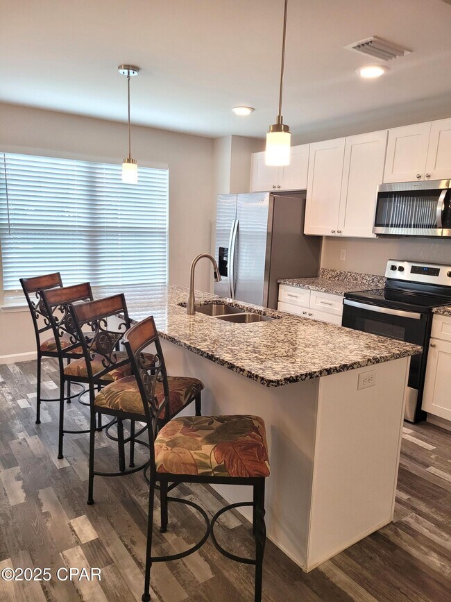 Building Photo - 1220 Mississippi Ave