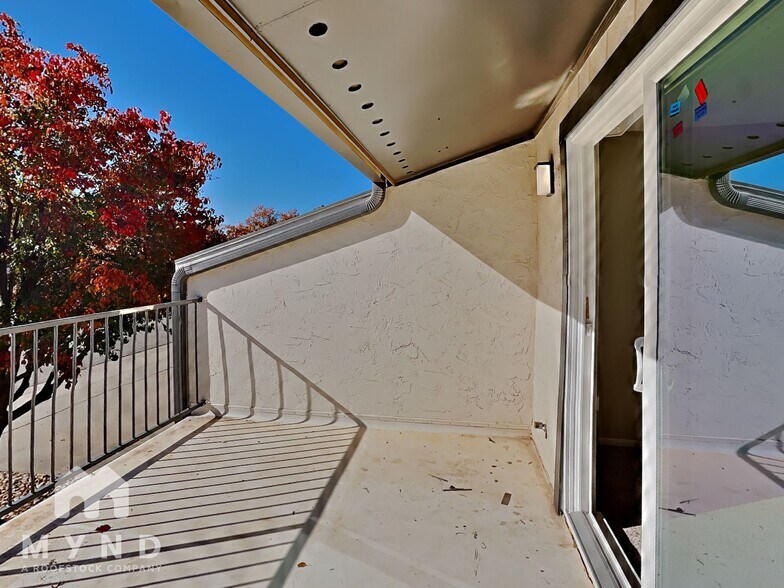 Building Photo - 3252 63rd St