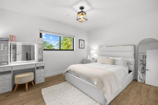 Building Photo - 14615 SW 77th Ct