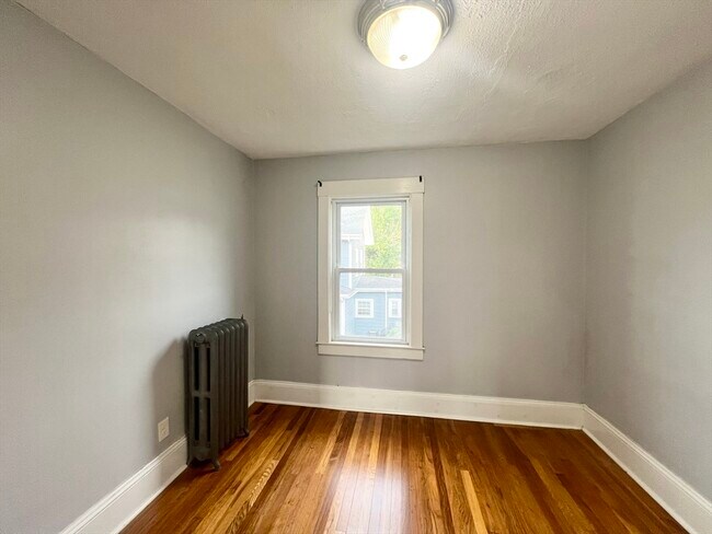 Building Photo - 79 Franklin St