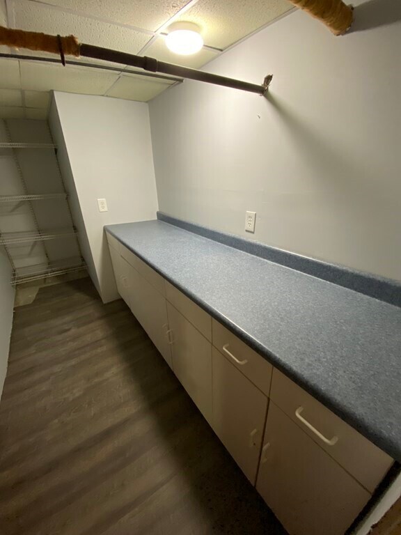 Building Photo - 12 Avon St