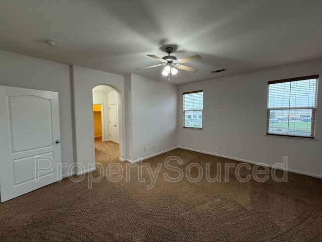 Building Photo - 17340 Ferndale St