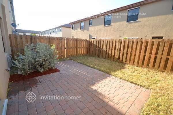 Building Photo - 15454 SW 119th St