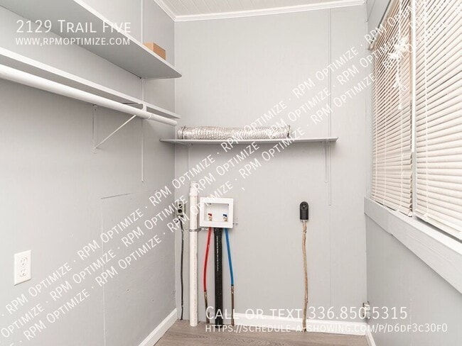 Building Photo - 2129 Trail Five