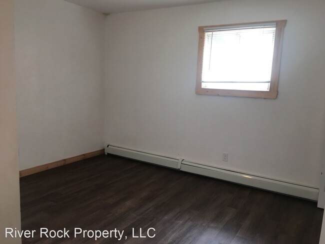 Building Photo - 4 br, 2 bath House - 625 2nd Avenue West