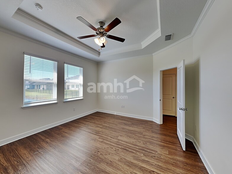 Building Photo - 524 Pine Terrace Dr