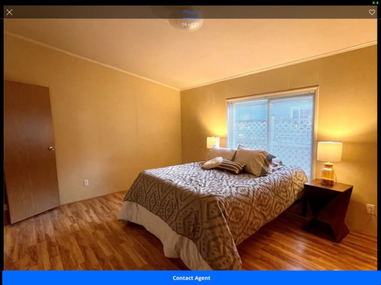 Building Photo - 2061 Victoria