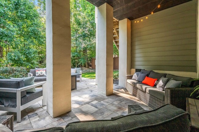 Building Photo - 5116 Trembath Ln