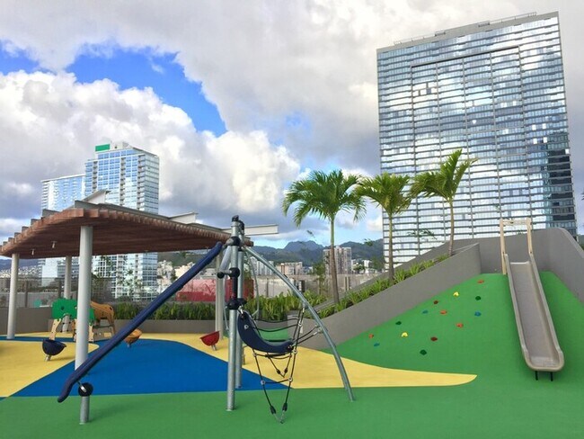 Building Photo - Kakaako: Ae'o - 2 Bed, 2 Bath Condo with 1...