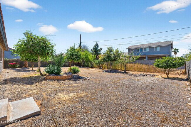 Building Photo - 34682 N Kachina Ln