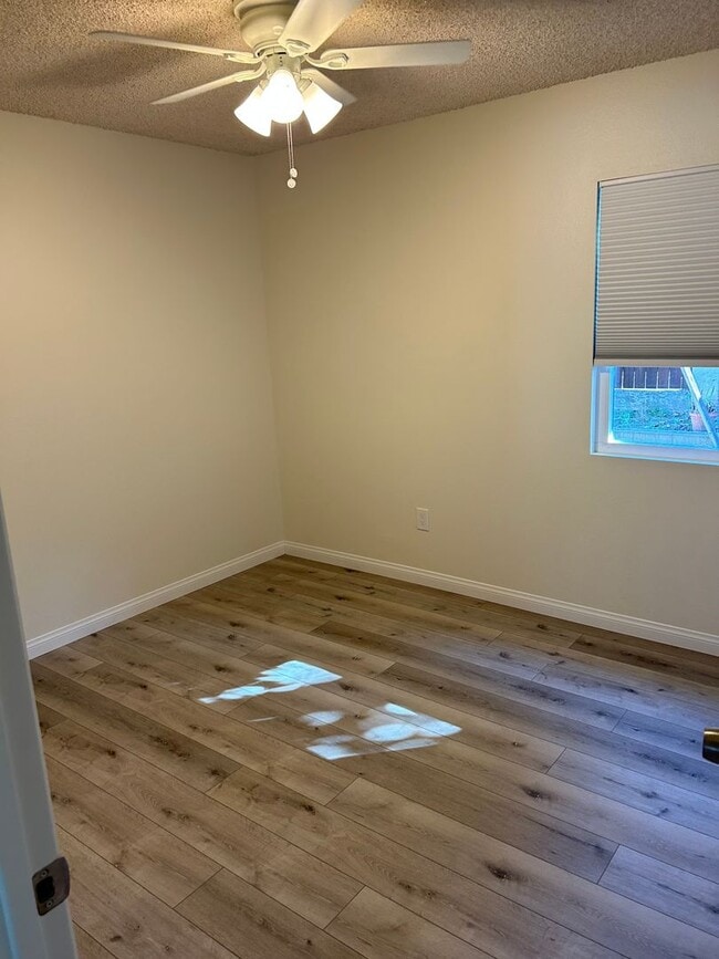 Building Photo - Beautiful Remodeled 3 bedroom 2 bath single family home Chula Vista! Ready for move in 1/17/2026!