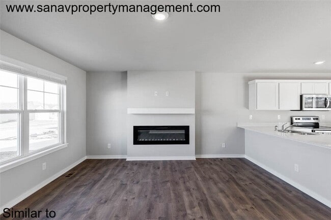 Building Photo - ? Price Drop! Spacious 4-Bedroom Home in P...