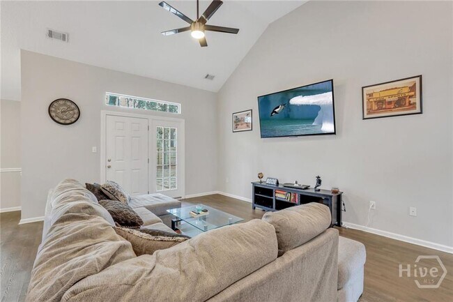 Building Photo - 179 Salt Landing Cir