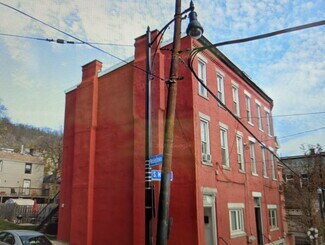 Building Photo - 520 S Main St