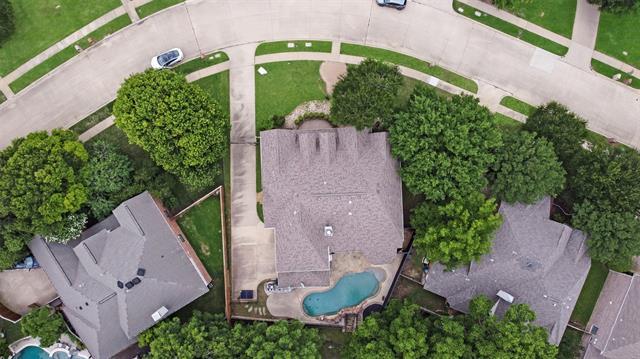 Building Photo - 3310 Meadow Wood Dr