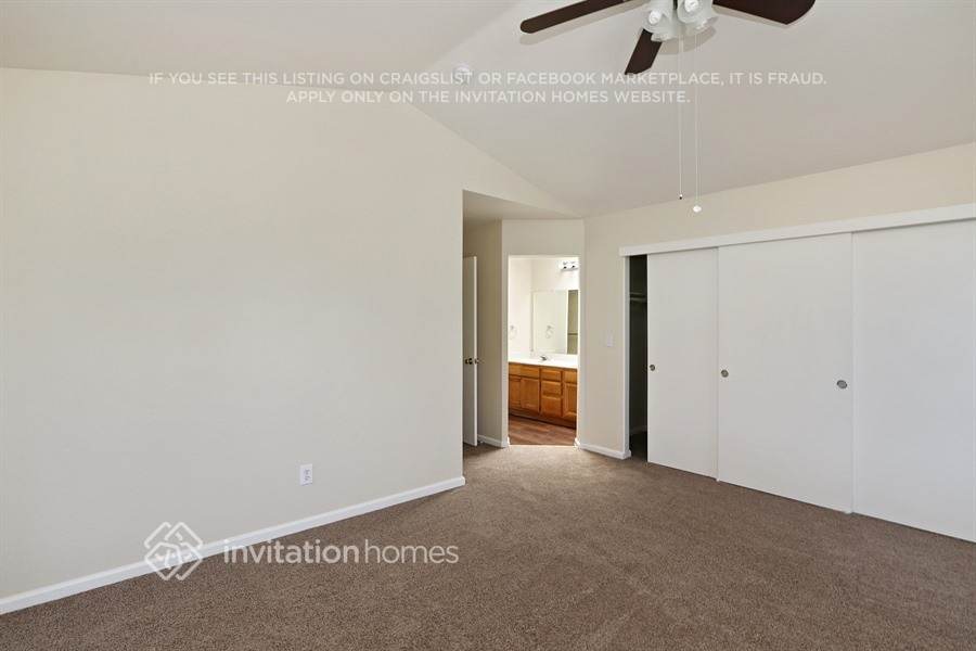 Building Photo - 5537 Blue Sapphire Way