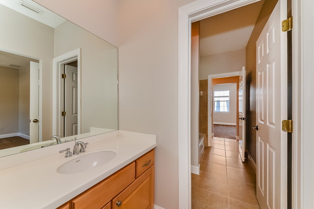 Building Photo - 204 Aberdeen Pond Dr
