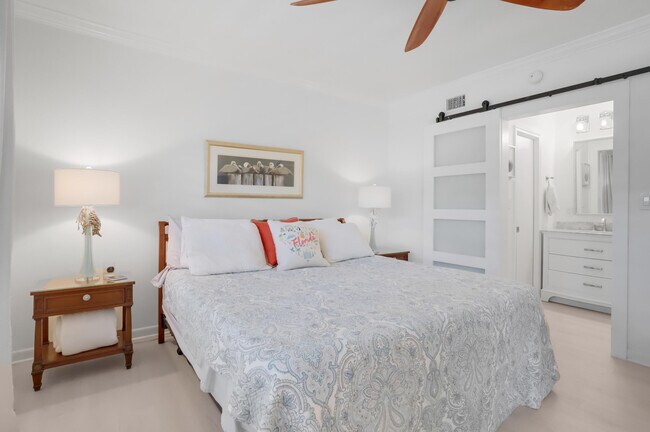 Building Photo - 217 Gleason St