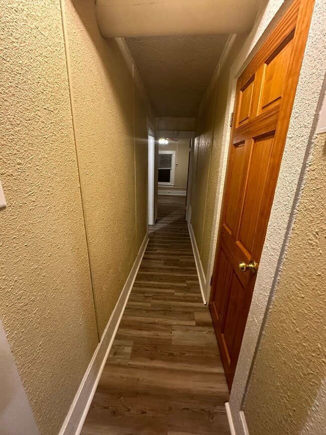 Building Photo - PP - 05