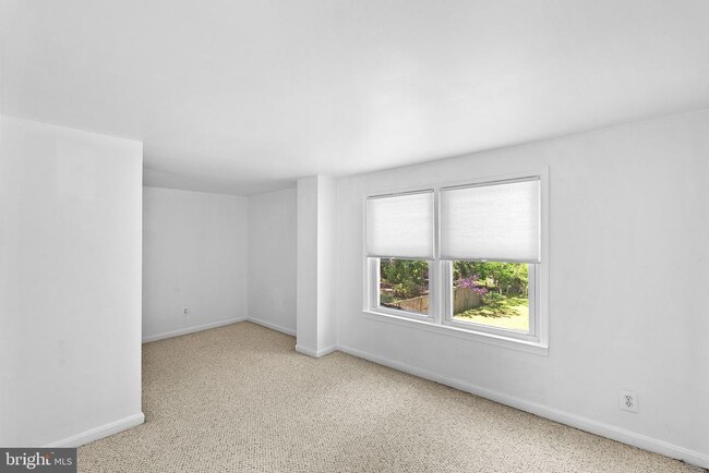 Building Photo - 3103 Plyers Mill Rd