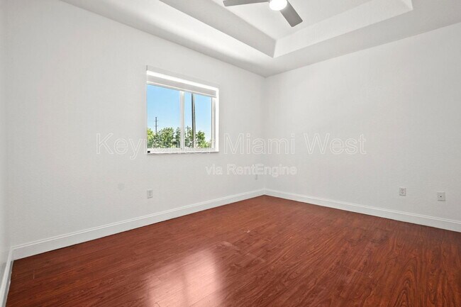 Building Photo - 7422 NW 182nd St