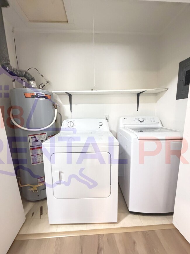 Building Photo - 3 Bed, 2 Bath Home in Ruston!