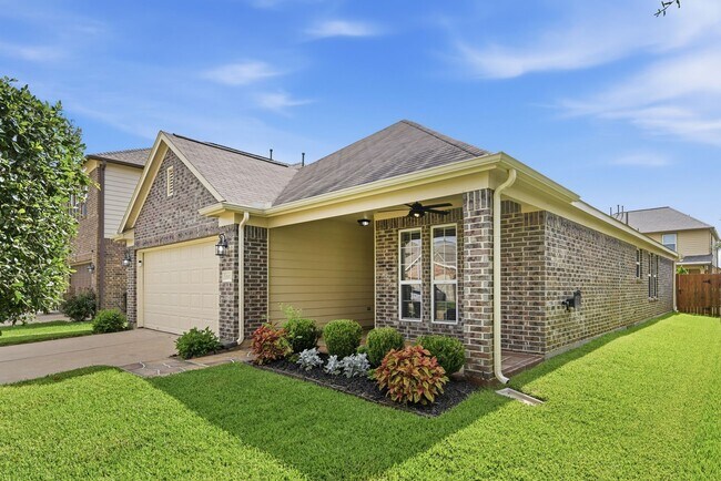 Building Photo - 15002 Miller Meadows Ln
