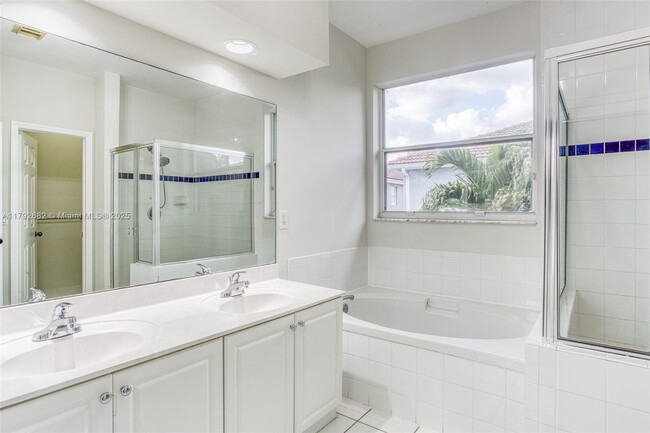 Building Photo - 3755 SW 50th St