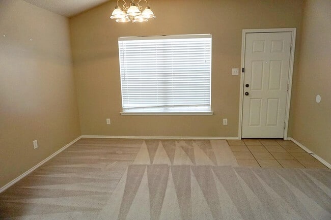 Building Photo - 6545 89th St