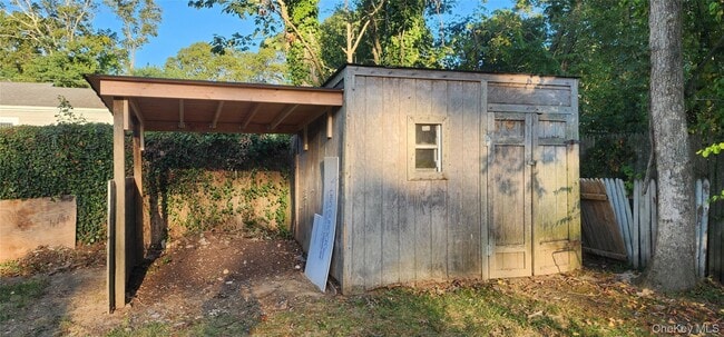 Building Photo - 177 Magnolia Dr