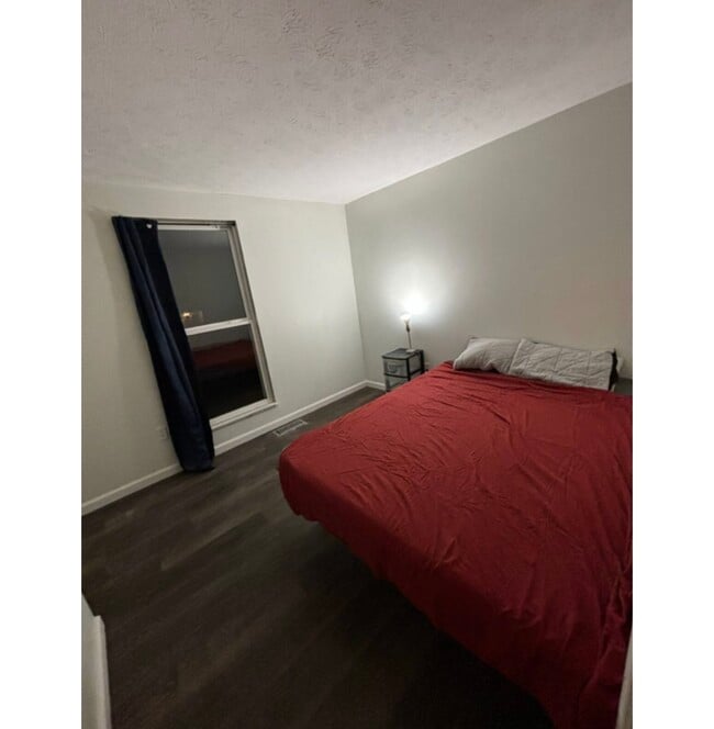 Building Photo - 3553 Triton Ct