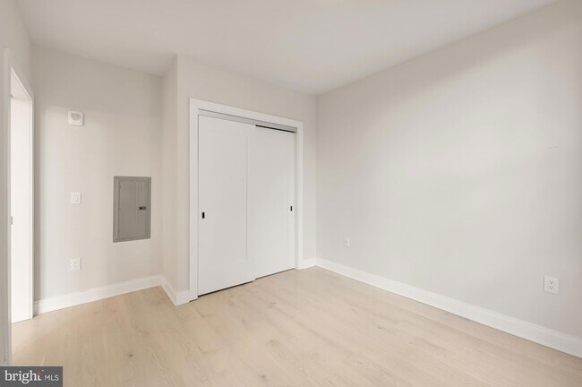 Building Photo - 1427 Rhode Island Ave NW