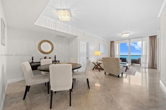 Building Photo - 17875 Collins Ave