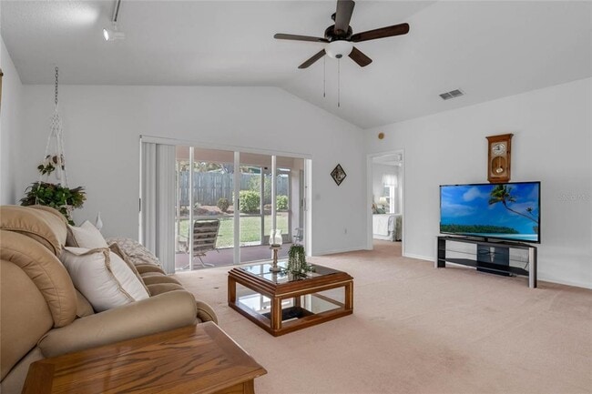 Building Photo - 408 Lake Suzanne Dr