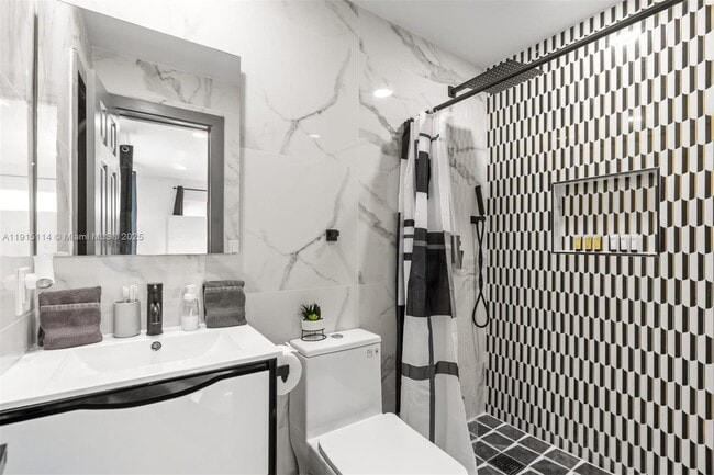 Building Photo - 390 NW 40th St