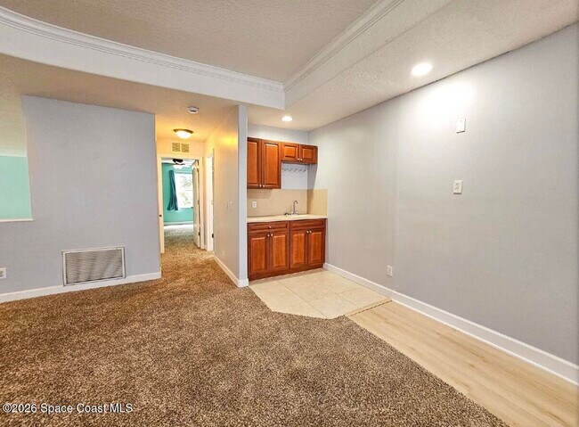 Building Photo - 3621 Tipperary Dr