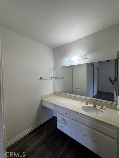 Building Photo - 455 W Duarte Rd