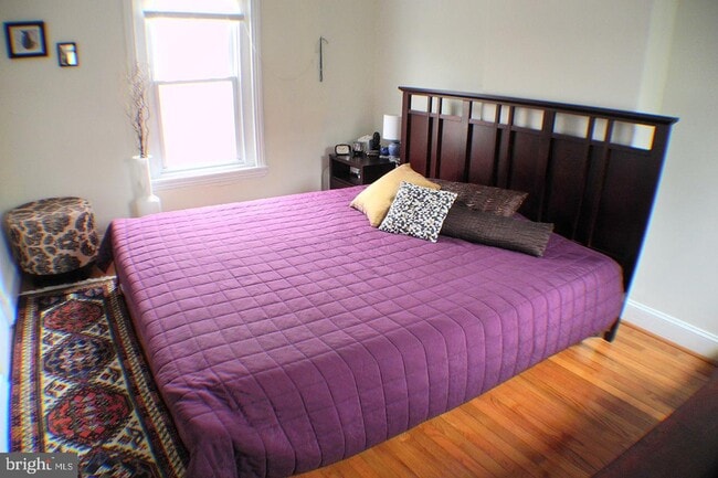 Building Photo - 2305 Madison Square