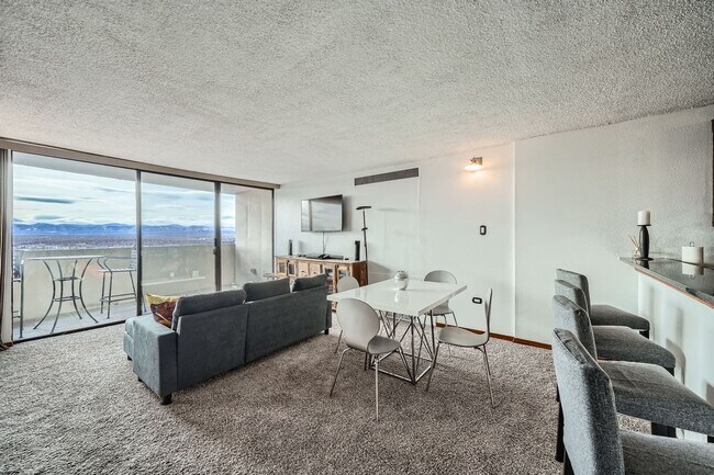 Building Photo - Downtown Denver Furnished 1 BDR w/ Rooftop...