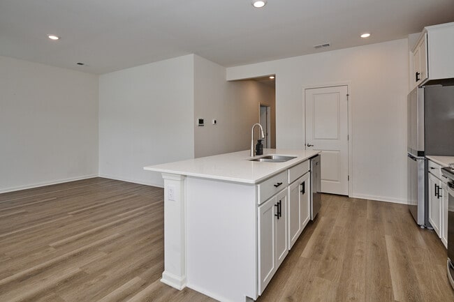 Building Photo - 1179 Woodlily Ln