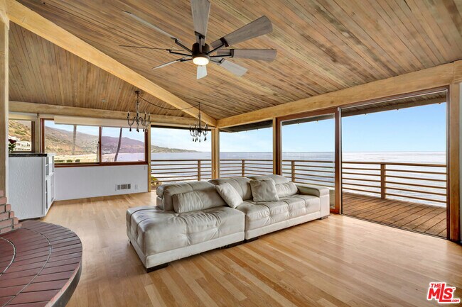 Building Photo - 26636 Latigo Shore Dr
