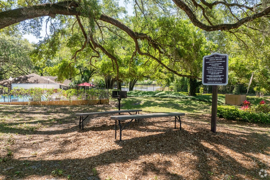 Peaceful Picnic Area w/BBQ Grills - Park at Brandywine