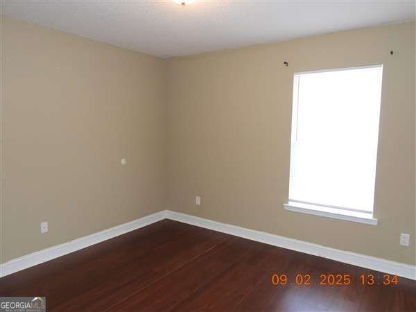 Building Photo - 146 Grandview Dr