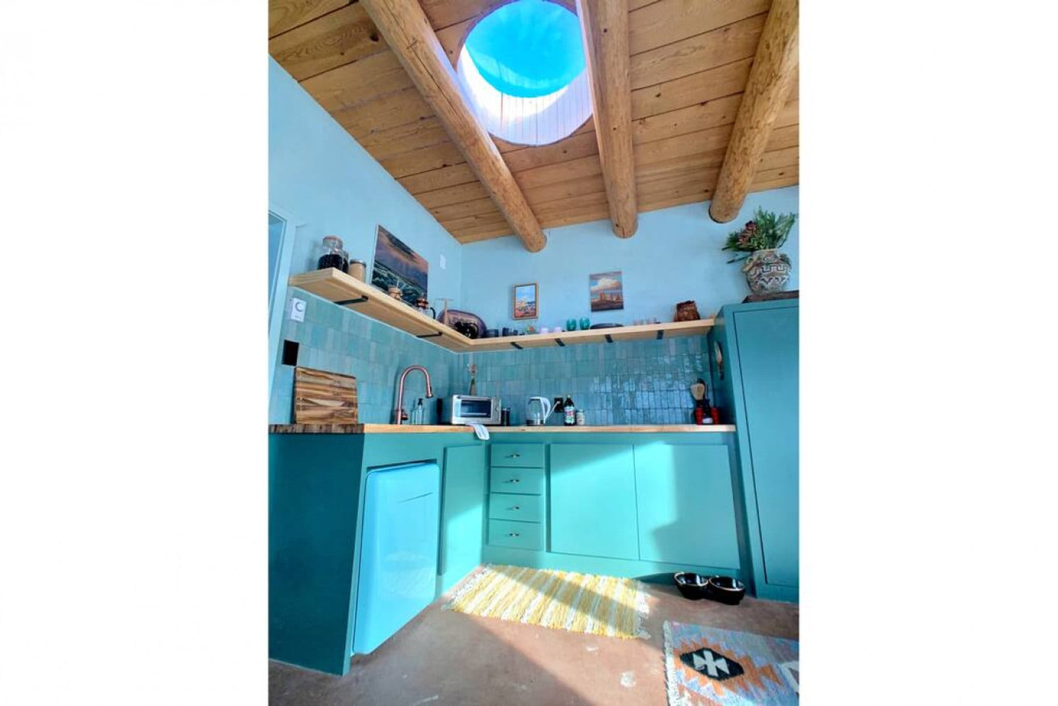 Building Photo - 750 Chicoma Vista