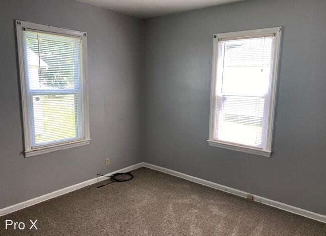 Building Photo - 2 br, 1 bath House - 902 N Grand St