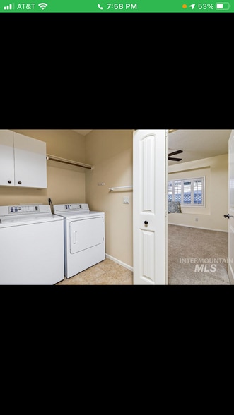 Laundry room - 2892 W Turin Ct